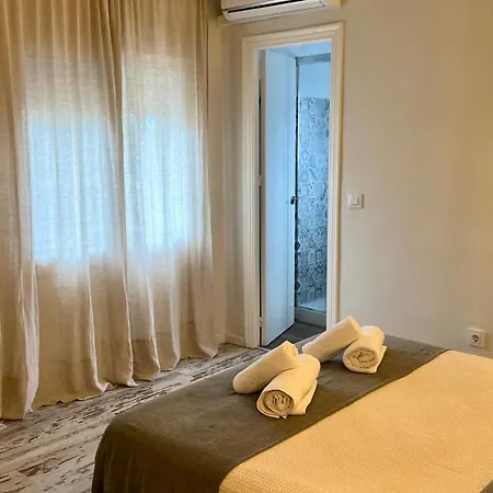 Zahora Beach Room *