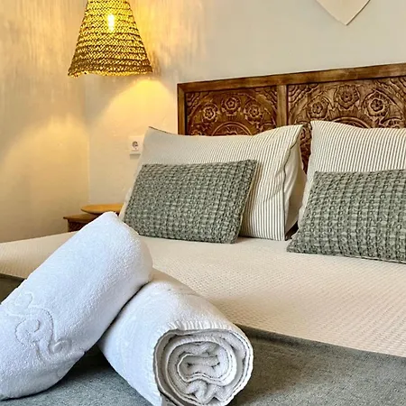 Zahora Beach Room 게스트하우스 *