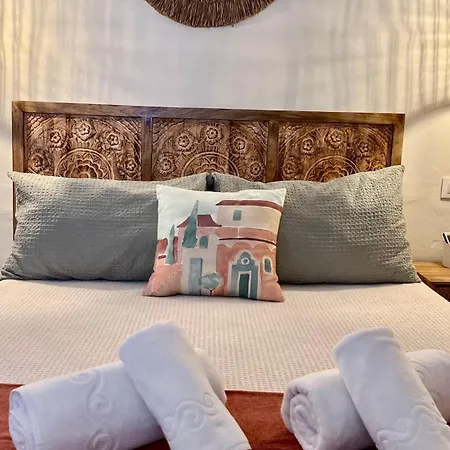 Zahora Beach Room